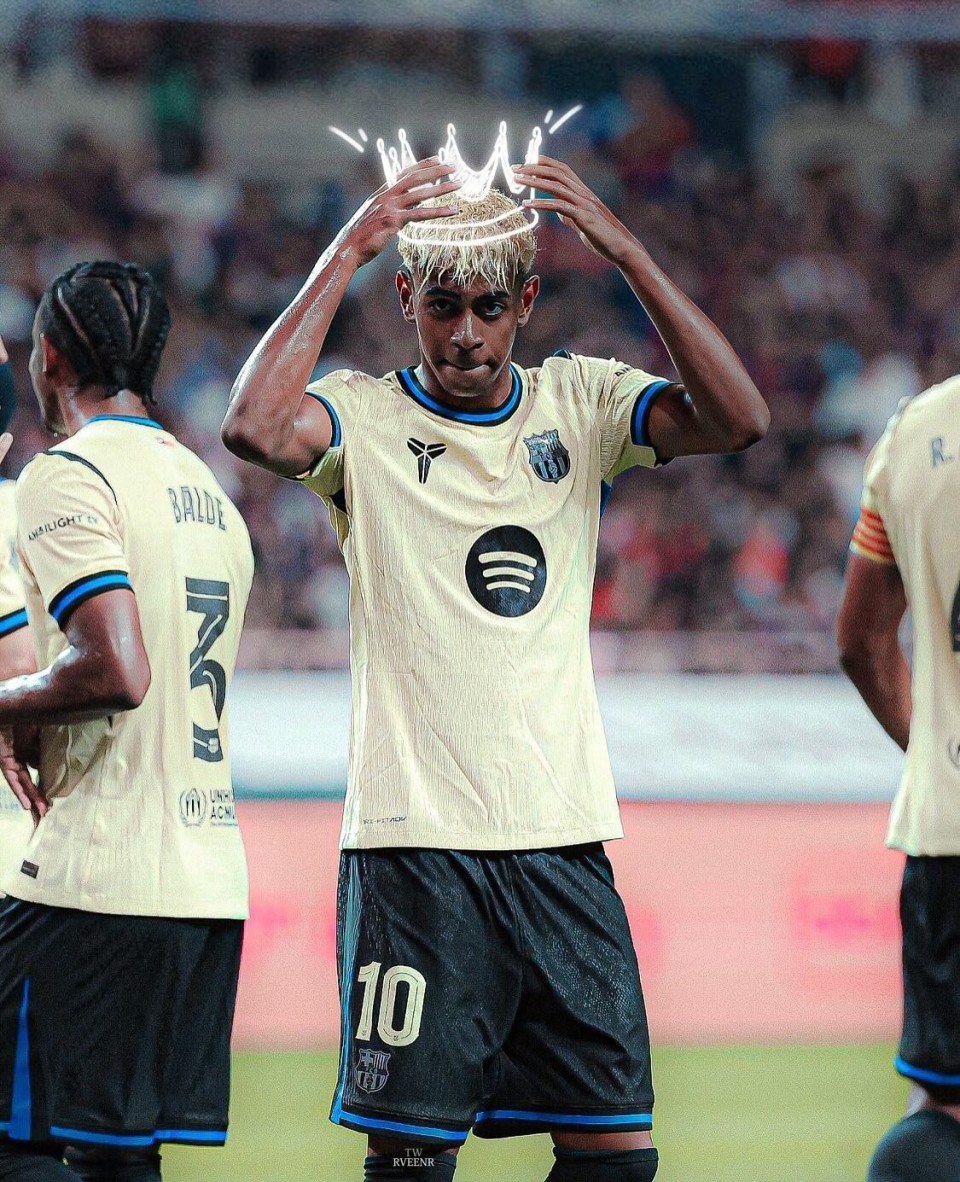 亚沙里：大约三个月后，能在一场友谊赛里首发的感觉真好（亚沙里：阔别三个月再度友谊赛首发，感觉真棒）