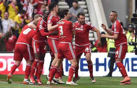 或将解散！中超某球队欠薪严重，准入资格堪忧，梅州客家或成最大受益者（准入告急！中超一队深陷欠薪危机恐解散，梅州客家或成最大赢家）