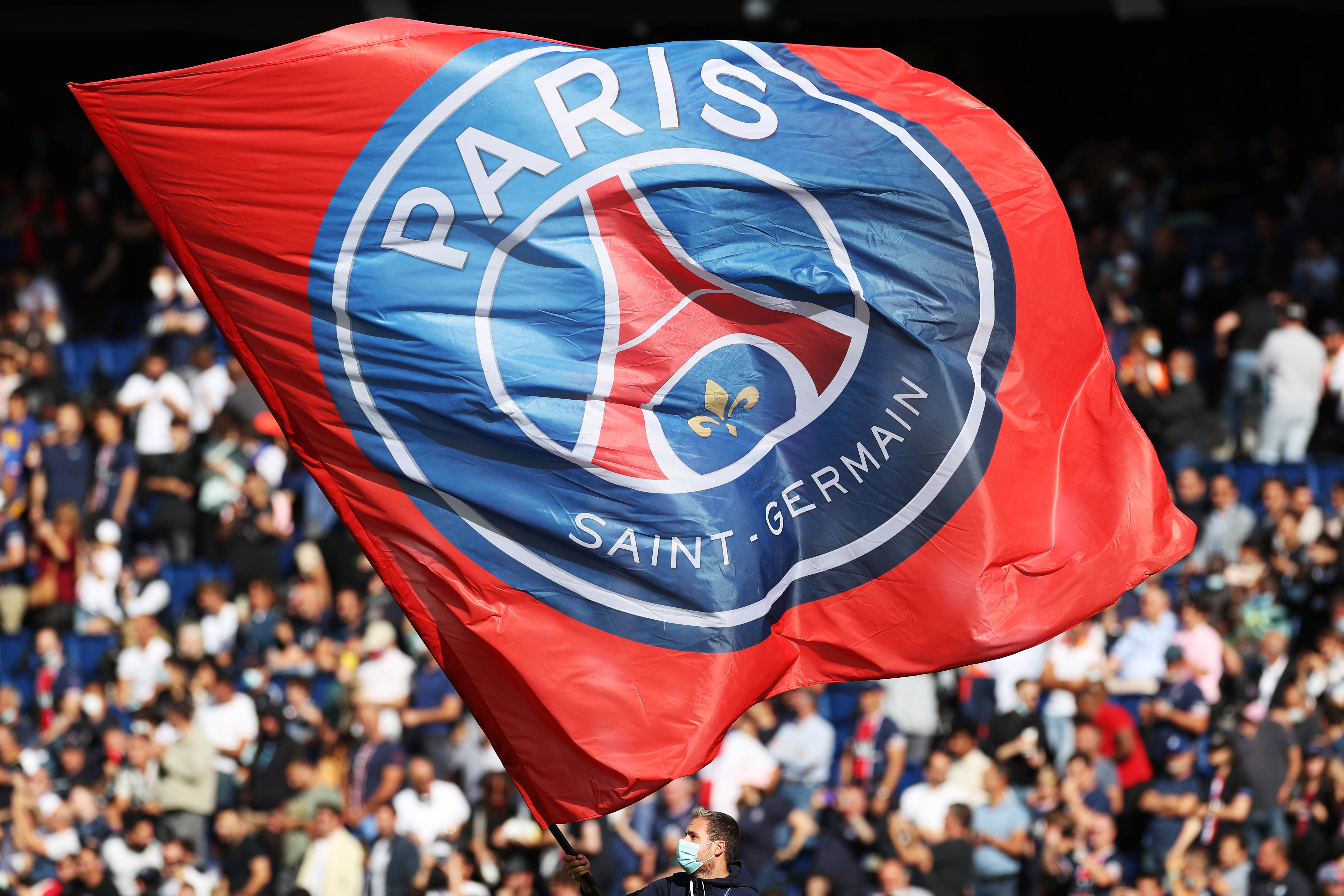 西多夫：当球员因任何原因感到受伤时，俱乐部应该迈出第一步（西多夫：不论因由，球员受伤时俱乐部应率先行动）