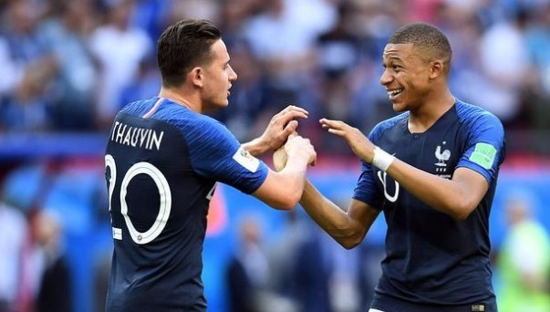 篮球篮网全队完成高强度训练（篮网全队结束高强度合练）