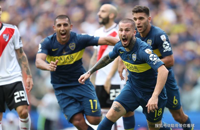 米体：罗马法院起诉那不勒斯转会财务造假，涉及奥斯梅恩等人（米体：罗马法院就那不勒斯涉嫌转会财务造假提起诉讼，奥斯梅恩等人牵涉其中）