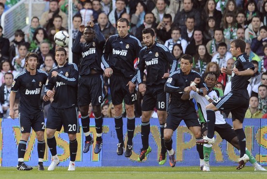 民主刚果5-4点杀尼日利亚，获得洲际附加赛资格（刚果（金）点球大战5-4击败尼日利亚，锁定洲际附加赛席位）