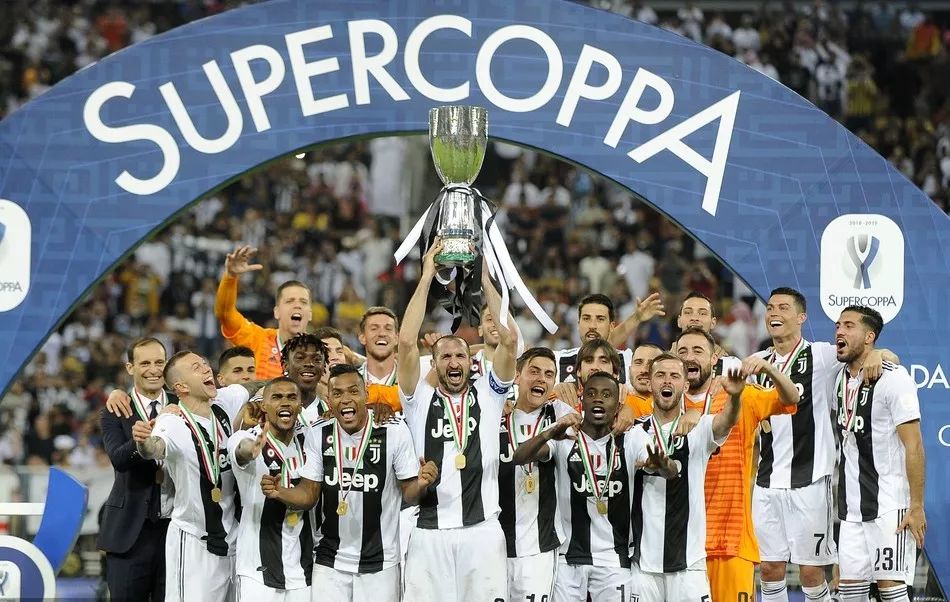 法媒：非洲杯黄牛票泛滥致使观众大减，不法分子盗取观众信息钱财（法媒称非洲杯黄牛猖獗致上座率下滑，不法分子窃取观众个人信息与资金）