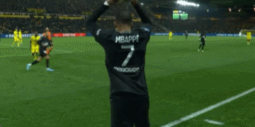 父子传承！伊布儿子获征召，将代表米兰参加意大利超级杯（子承父业！伊布之子入选米兰大名单，随队征战意大利超级杯）